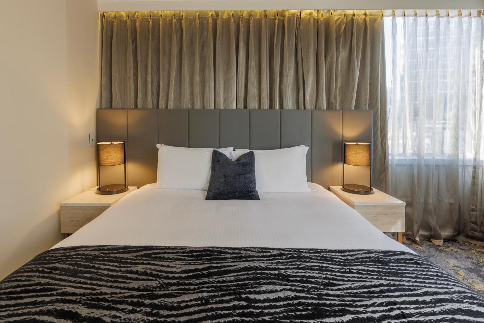 Hotel Grand Chancellor Мелбърн Екстериор снимка